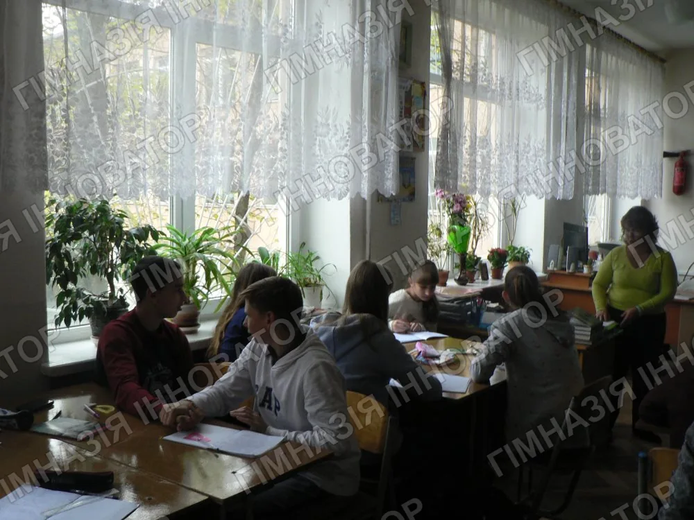 Урок-змагання з геометрії у 10 кл.