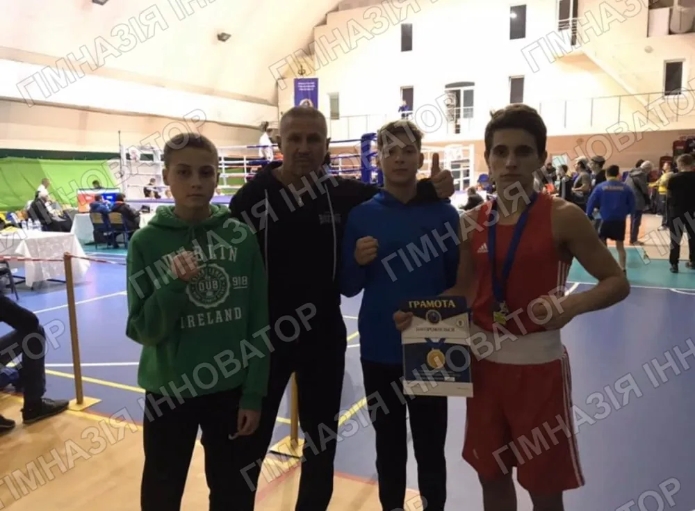 Гавриляк Роман-бронзовий призер по боксу.