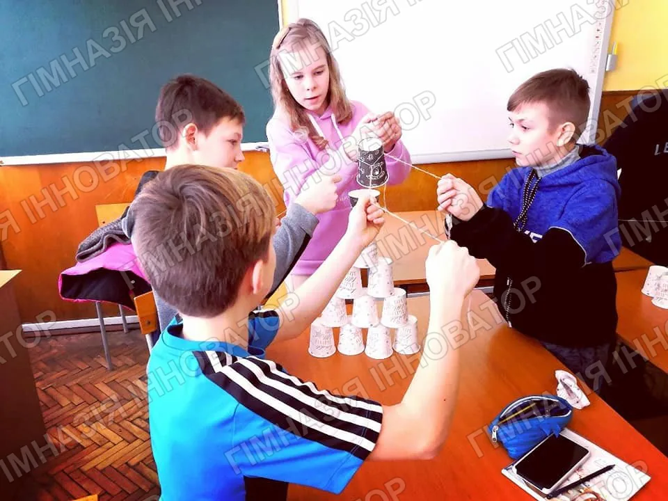 Роботи