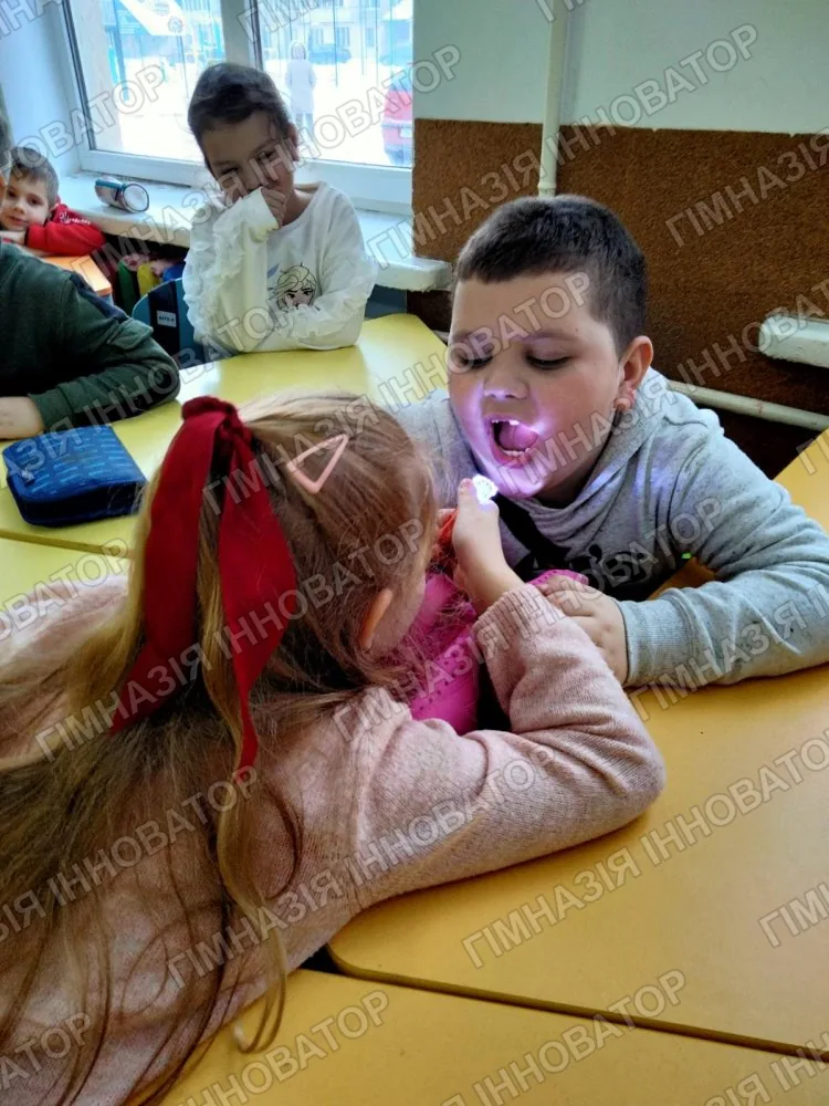 Стоматолог - це зовсім не страшно