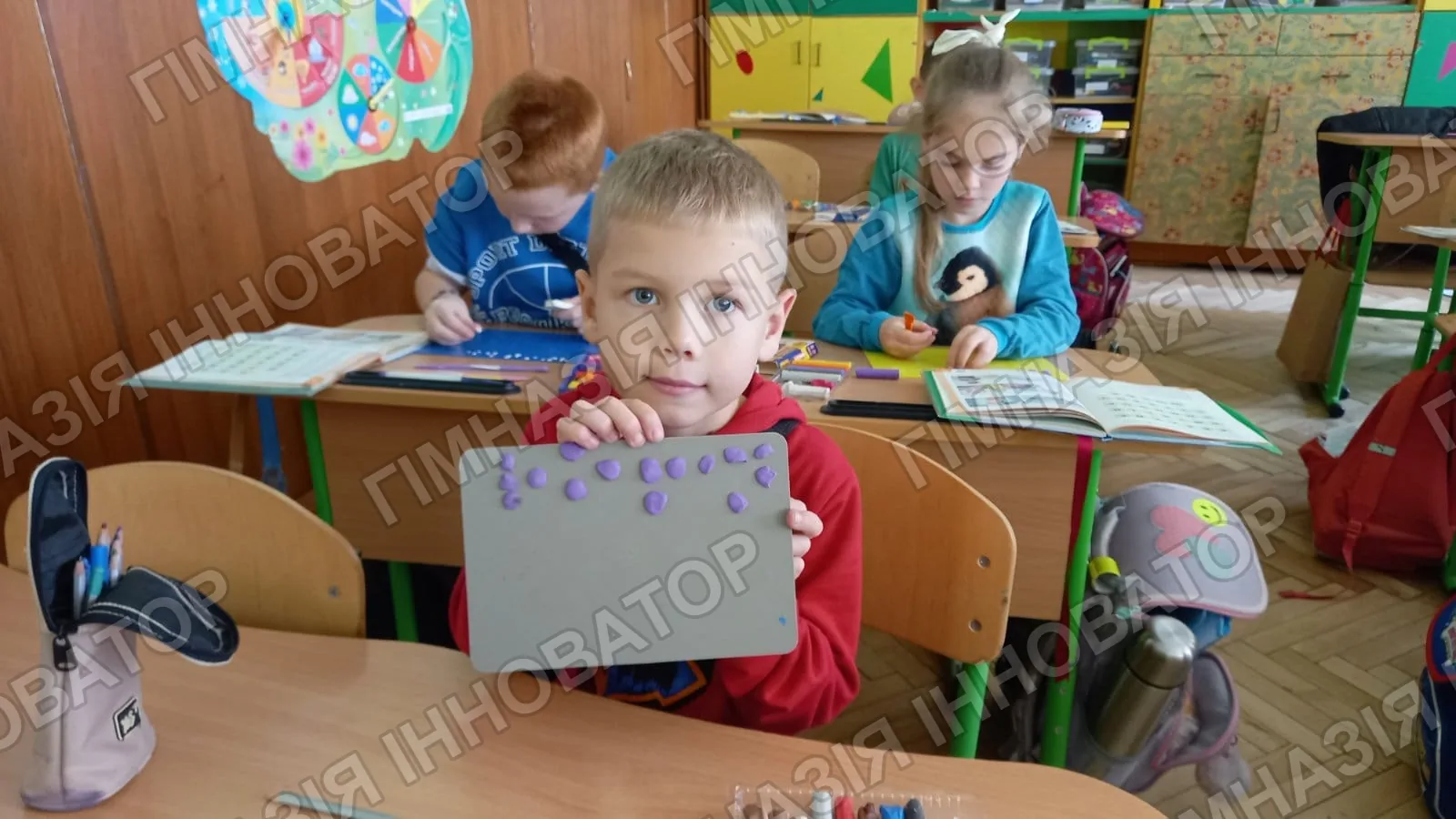 Як отримують інформацію люди з порушеннями зору